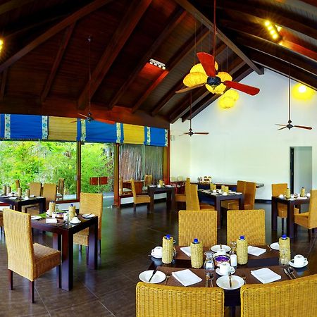 Niraamaya Retreats Cardamom Club Thekkady Esterno foto