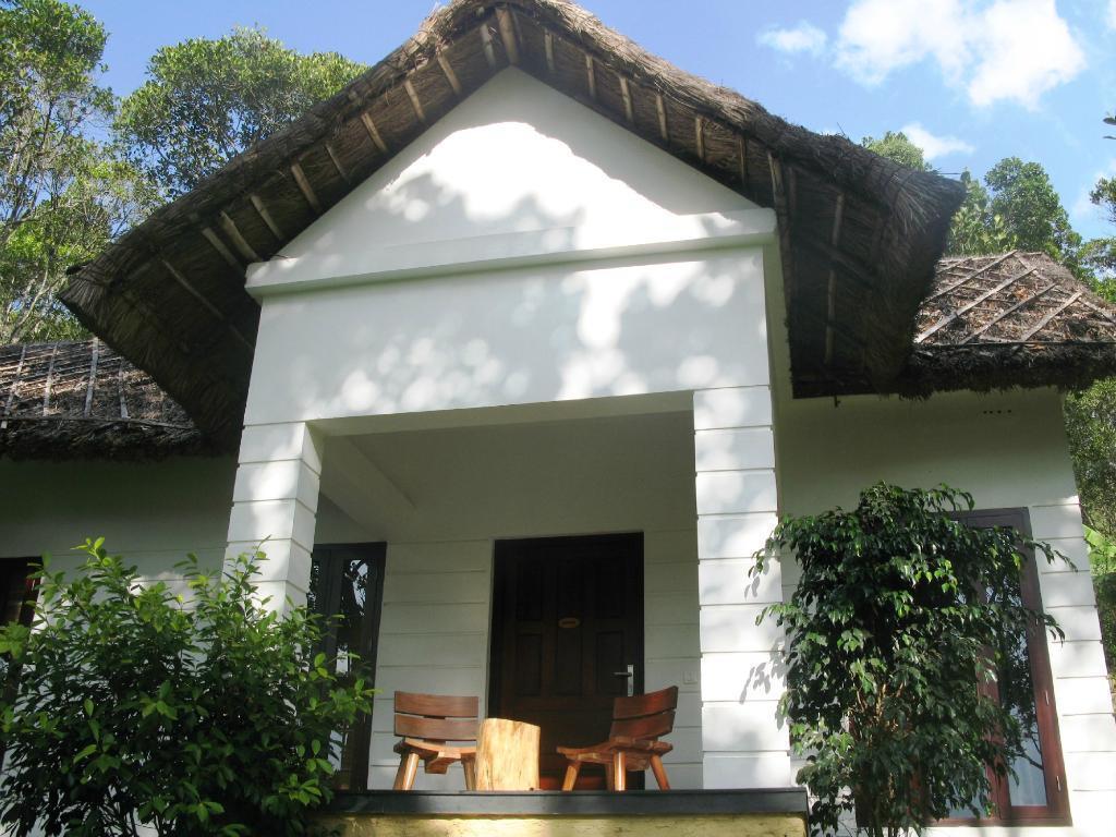 Niraamaya Retreats Cardamom Club Thekkady Esterno foto