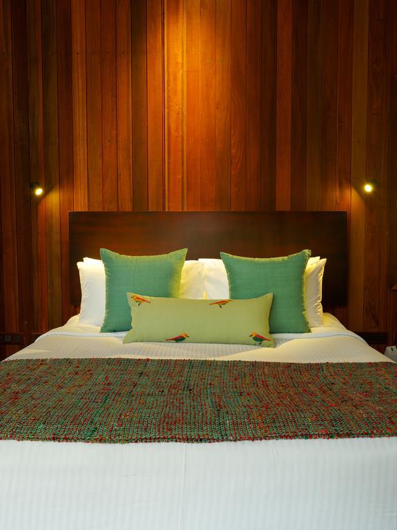 Niraamaya Retreats Cardamom Club Thekkady Esterno foto