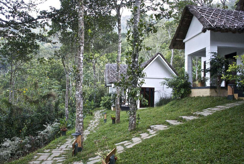 Niraamaya Retreats Cardamom Club Thekkady Esterno foto