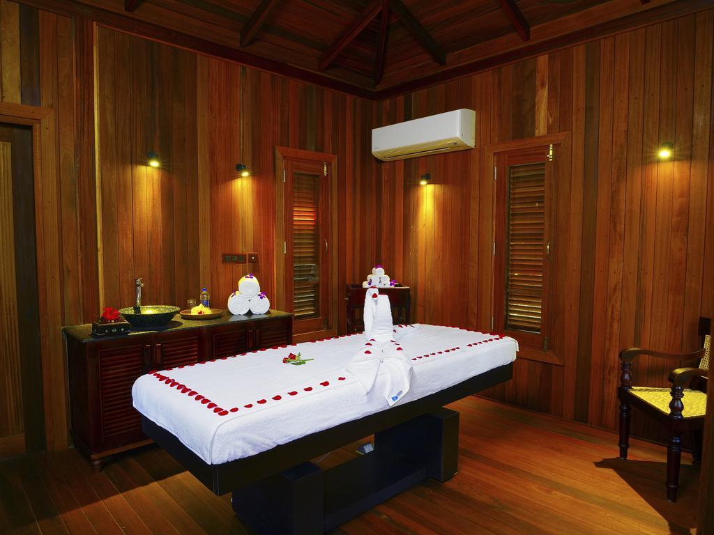 Niraamaya Retreats Cardamom Club Thekkady Esterno foto