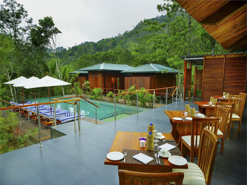 Niraamaya Retreats Cardamom Club Thekkady Esterno foto