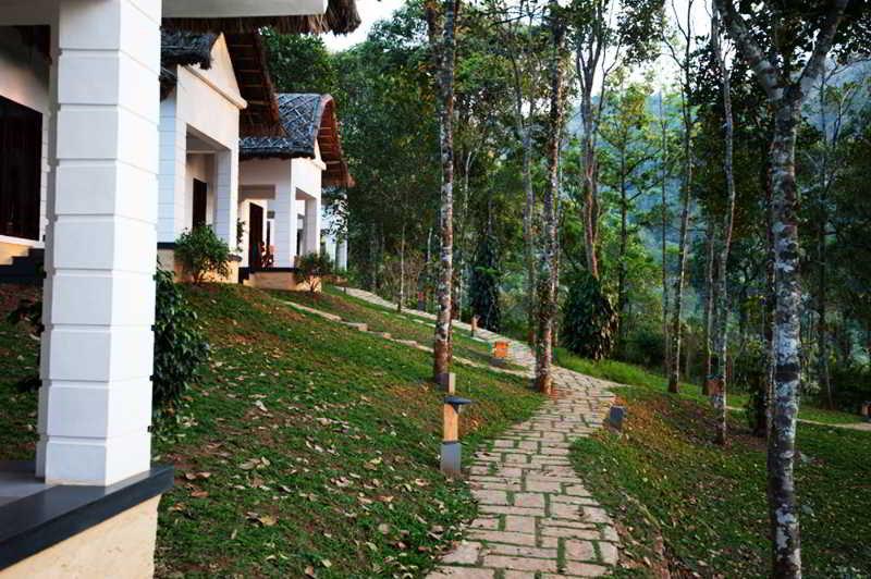 Niraamaya Retreats Cardamom Club Thekkady Esterno foto