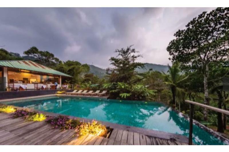 Niraamaya Retreats Cardamom Club Thekkady Esterno foto